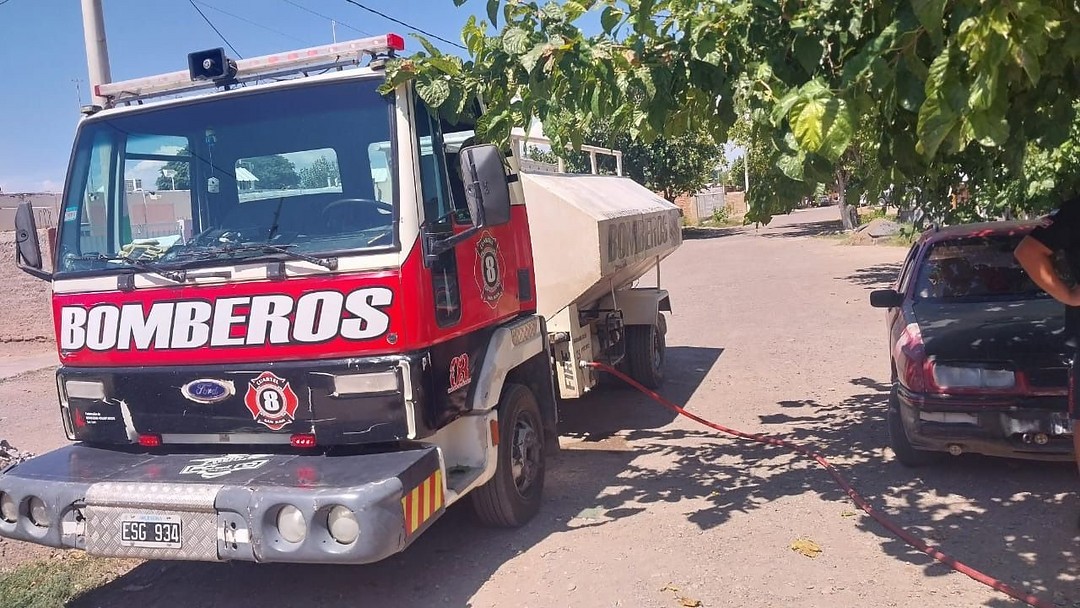 Un incendio provocó importantes daños en una vivienda de Pocito