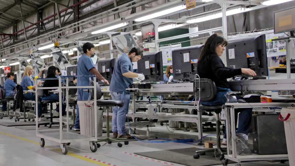 Más de cuatro de cada diez trabajadores no cuentan con aportes jubilatorios