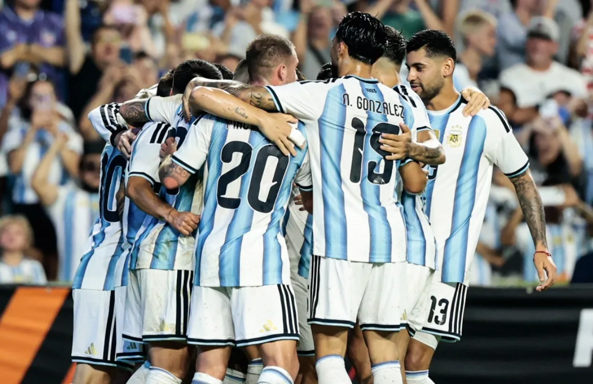 Amistosos confirmados para la Selección argentina: tendrá una triple fecha de amistosos en el país