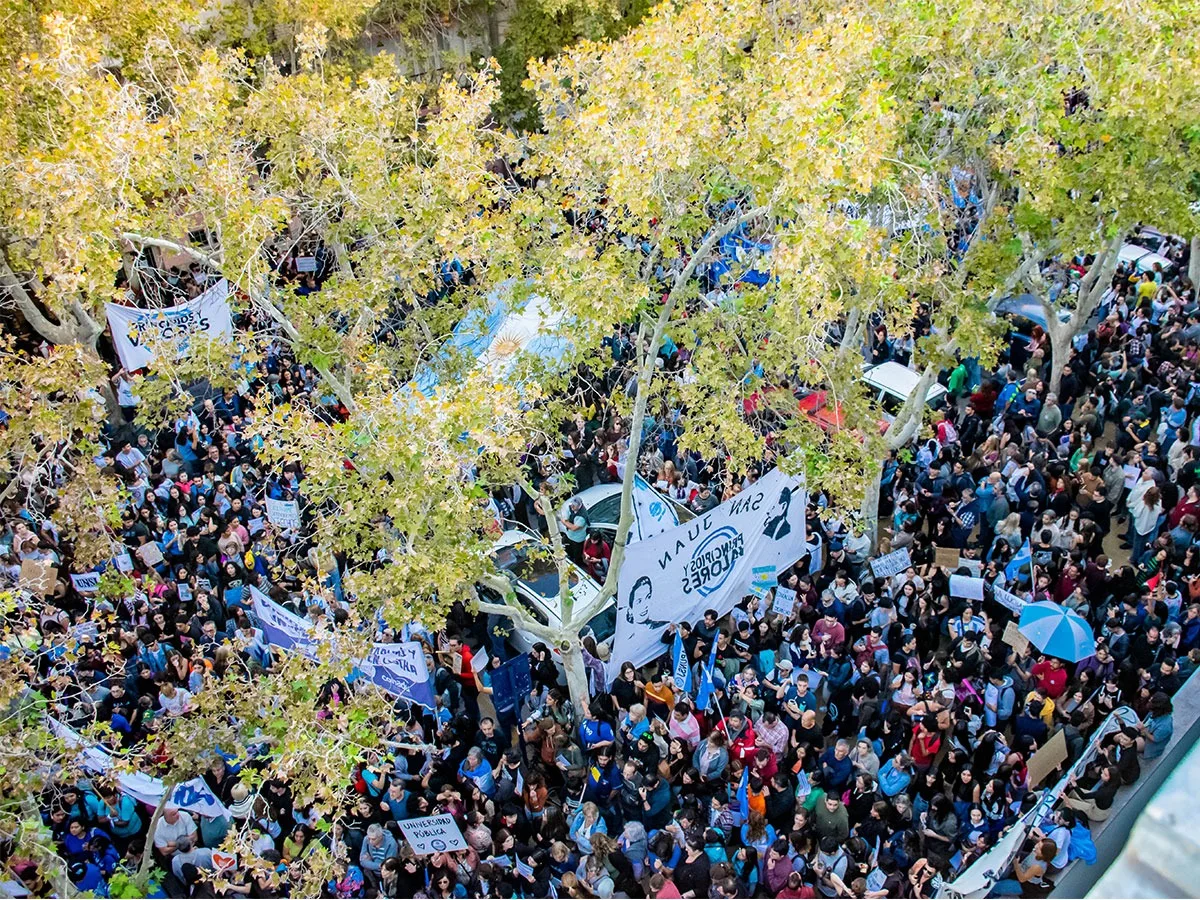Universitarios confirman 23 días de paro y una nueva marcha federal en San Juan