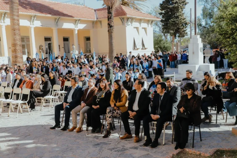 La Escuela Normal de Jáchal celebró 109 años formando generaciones