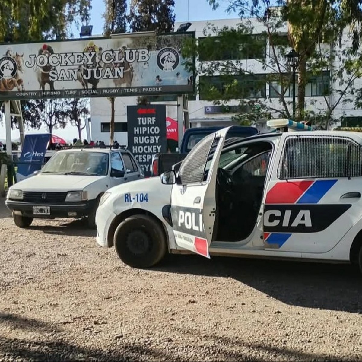 Murió un hombre que se descompensó en el Jockey Club