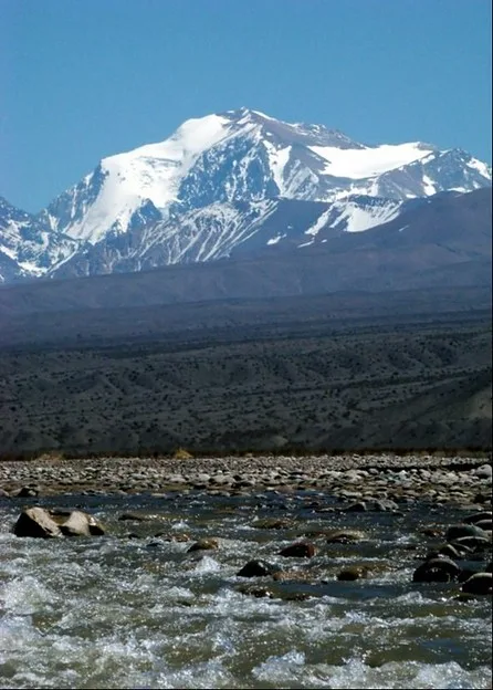 El pico más alto de San Juan, entre los cinco argentinos que compiten por ser "Montañas de Fama Mundial"