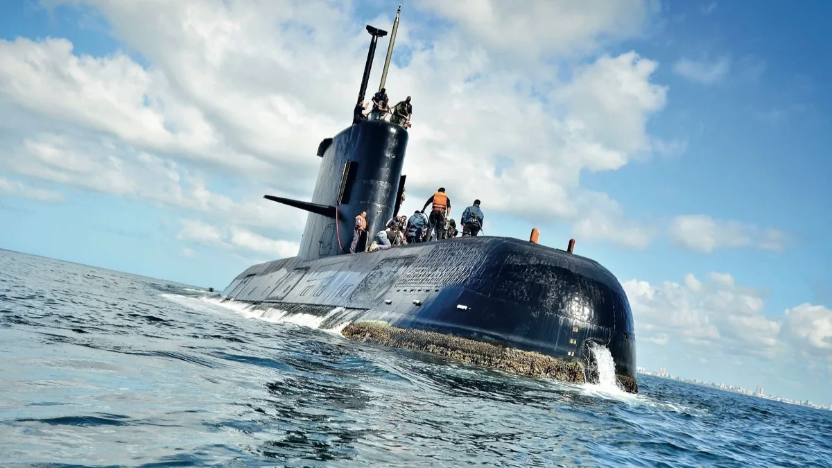 El Gobierno prevé una gran inversión para tres submarinos y dos fragatas en medio de la tensión por Malvinas