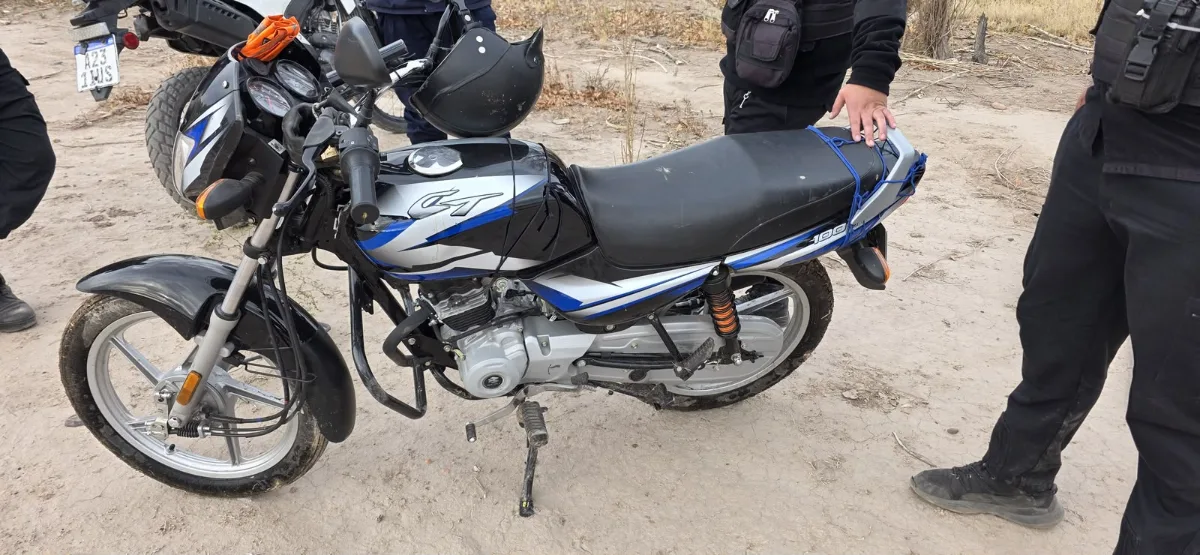 Encontraron escondida una moto robada a punta de pistola en Chimbas