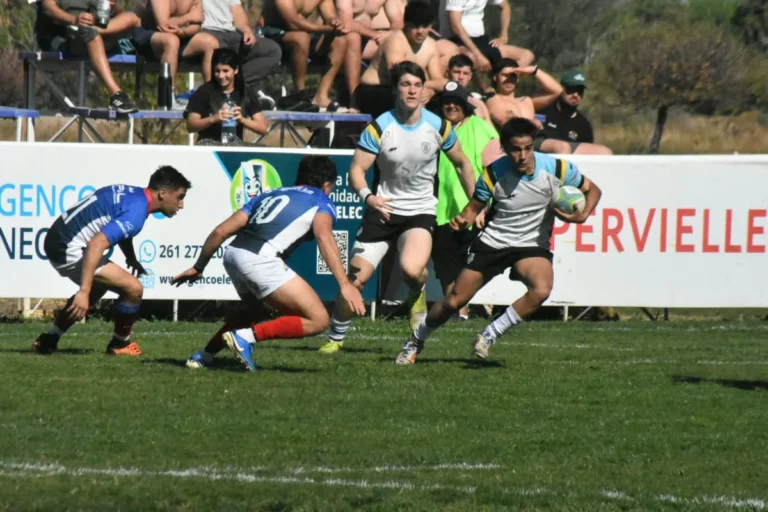 Universitario ganó con bonus en Mendoza