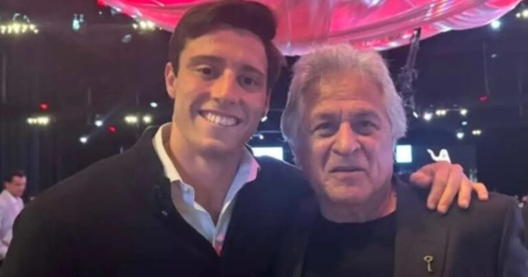 De guante a guante: el saludo del Pato Fillol a Beltrán en el cumpleaños del arquero de River