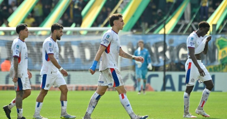 El uno x uno de la dolorosa derrota de San Lorenzo en Varela