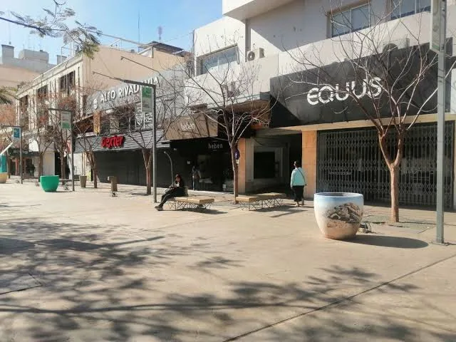 Paro de colectivos: el comercio sanjuanino perdió el 70% de su actividad