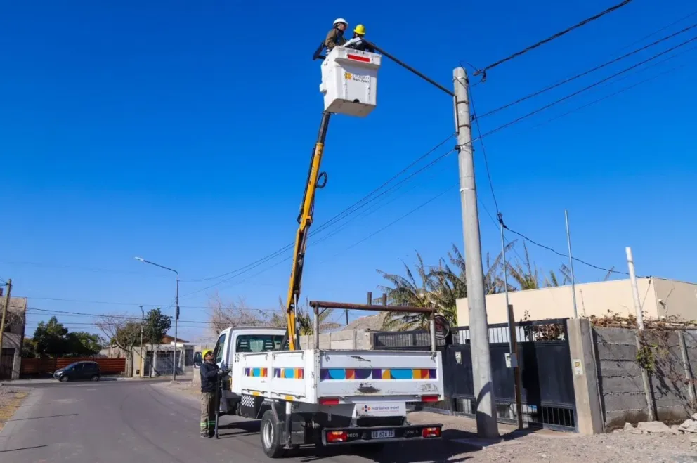 Tarifas eléctricas y contingencias de verano: las respuestas del EPRE ante la inquietud de los comerciantes y los desafíos climáticos en San Juan