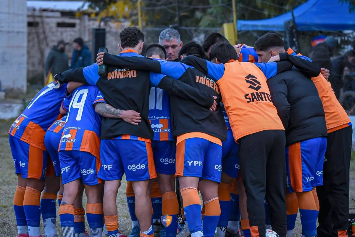Cuatro goles y una victoria clave: Minero derrotó a Unión