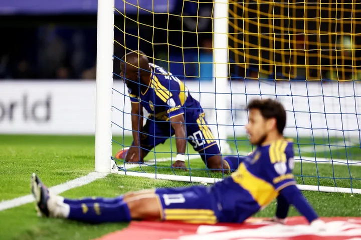 Boca sufrió la falta de efectividad y quedó mal parado de cara a la revancha