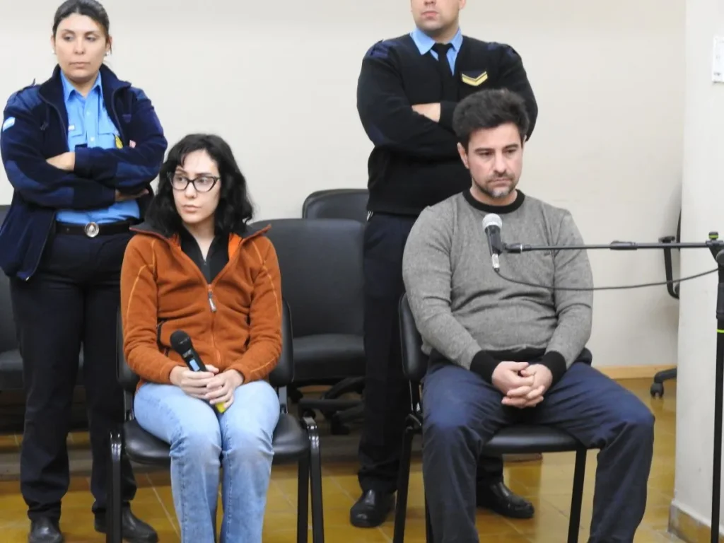 La Justicia extendió la prisión domiciliaria de los empresarios acusados de estafar a más de 200 personas con lotes