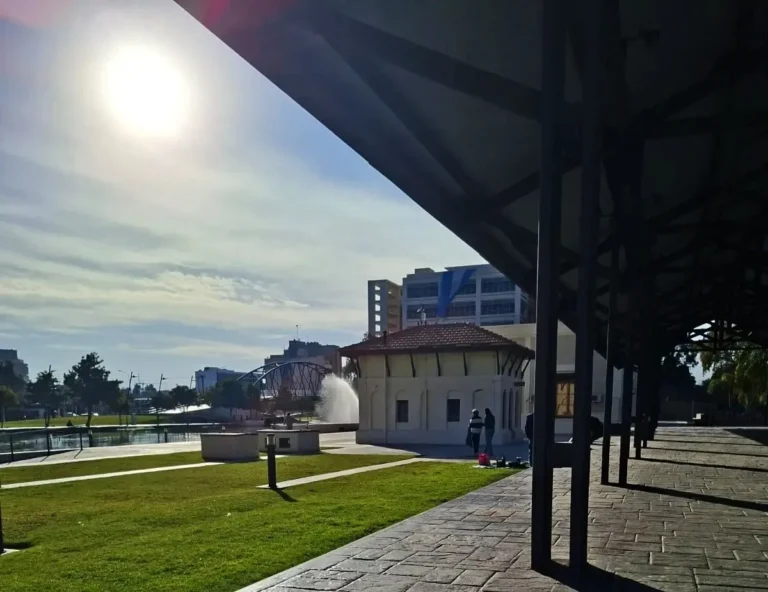 Jueves ventoso y con posibles tormentas: la máxima llegará a los 24°C