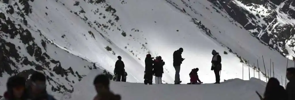 Avalancha en el centro de ski Portillo: murieron tres montañistas