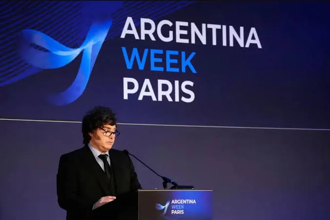 El Gobierno aseguró que se trae de París anuncios de inversión por US$27.000 millones