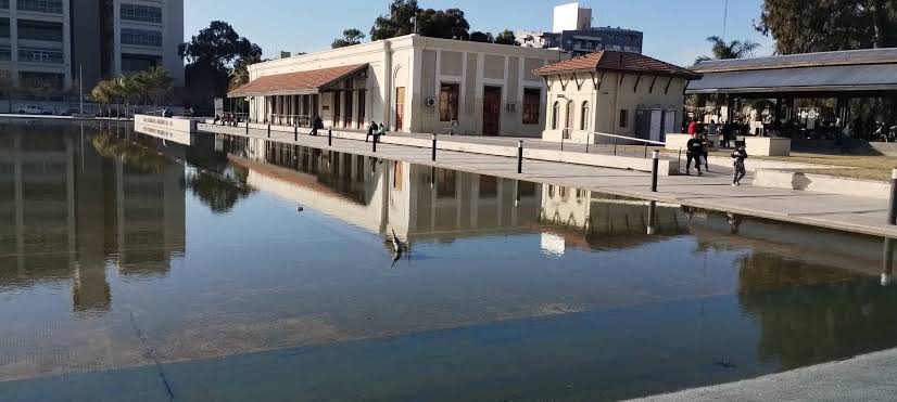 Octubre arranca con cielo nublado y viento del sur: la máxima llegará a los 23°C