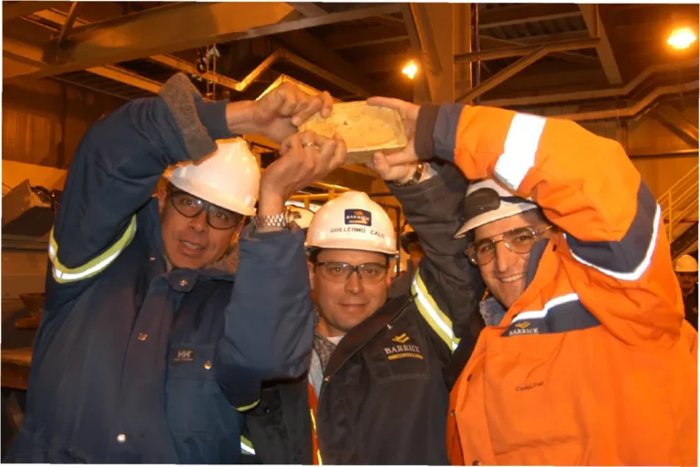 Veladero cumple 21 años con 2.476 trabajadores y una red de 343 proveedores regionales