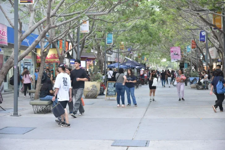 Capital Sale llega a San Juan con descuentos de hasta el 50% para impulsar las ventas locales
