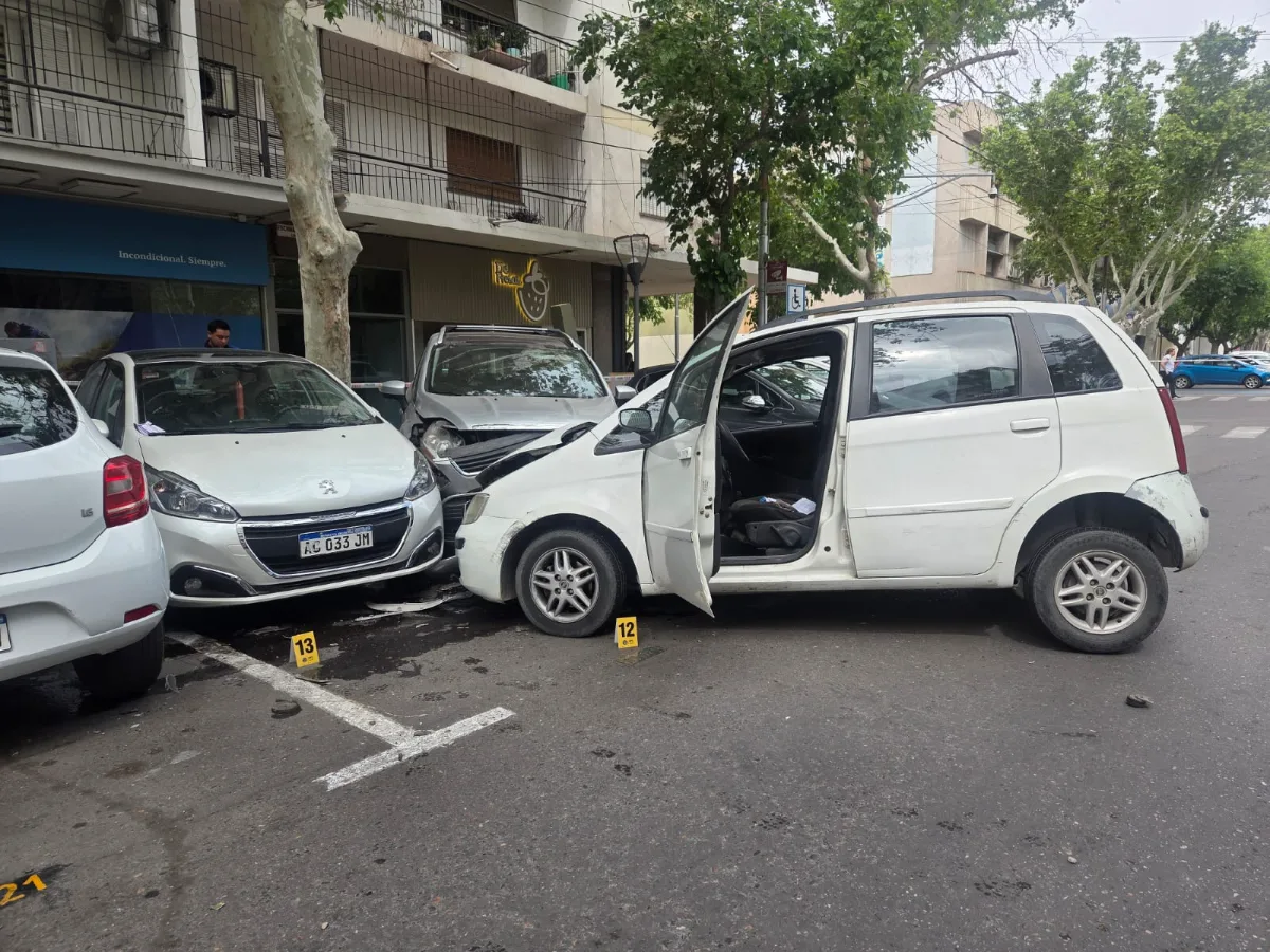 Grave choque en el Centro: una mujer salvó al conductor con RCP