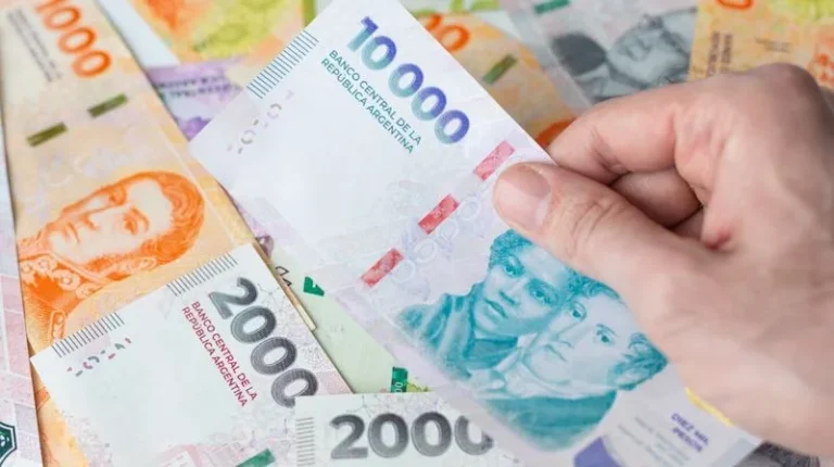 El salario mínimo sube a $391.200 desde octubre